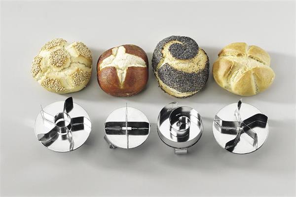 Bun scorer, cross pattern