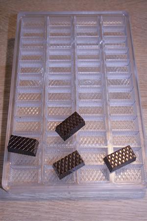 Chocolate mould with pattern