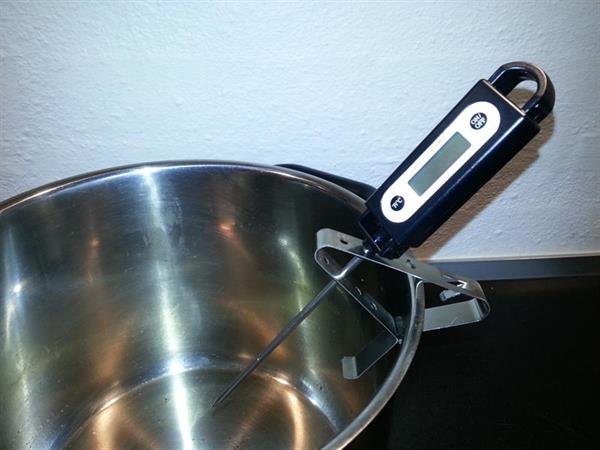 Klips / holder til termometer
