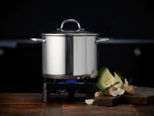 Stainless steel pot with glass lid, 10 litres