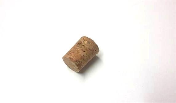 Konisk korkprop til blandt andet gamle mælkeflasker.  Alternativ 1: Bund; dia 23 mm, Top; dia 26 mm, 5 stk